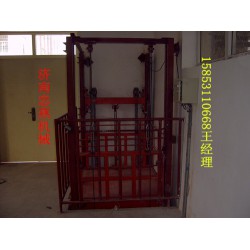 “二輪牽引式升降機(jī)哪家質(zhì)量好”---濟(jì)南忠燕機(jī)械制造有限公司，專業(yè)生產(chǎn)銷售二輪牽引式升降機(jī) ！