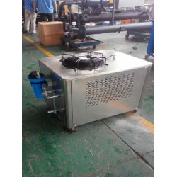 上海箱式冷水機，嘉定冷水機組，大型螺桿式冷水機組