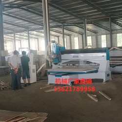 數(shù)控包裝箱裁板鋸，數(shù)控木箱裁板鋸，數(shù)控托盤裁板鋸，包裝箱板鋸