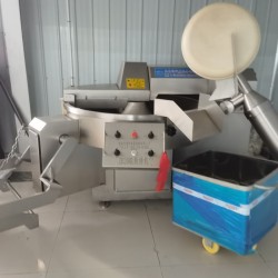 大型斬拌機(jī)生產(chǎn)廠家，春秋200斬拌機(jī)價(jià)格